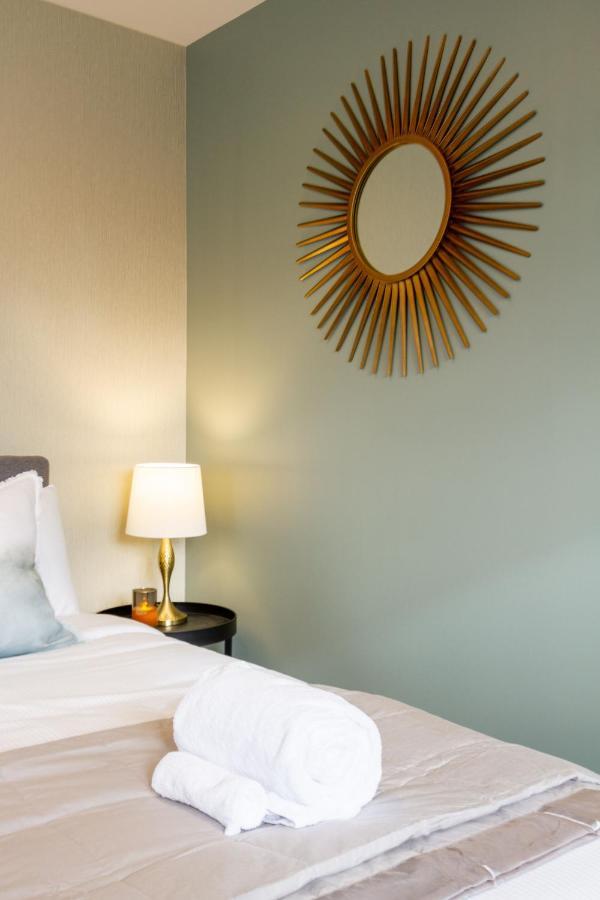 Luxury Escape For 2, Single Level Studio, Papanui Крайстчърч Екстериор снимка