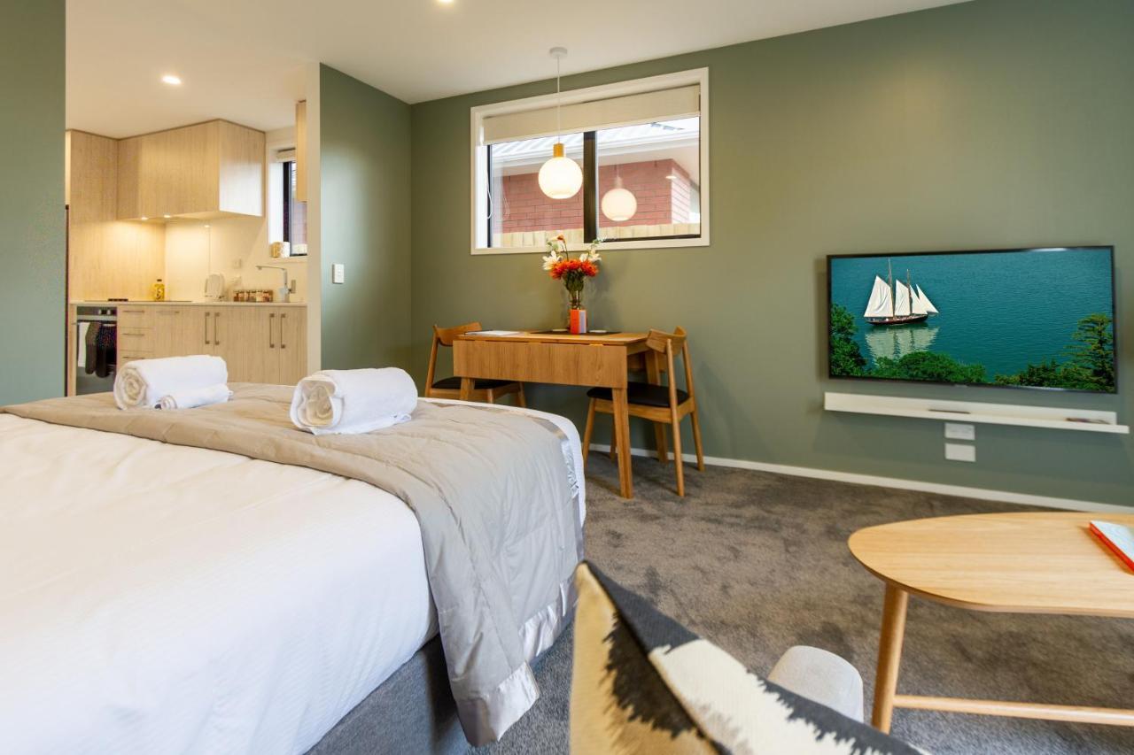 Luxury Escape For 2, Single Level Studio, Papanui Крайстчърч Екстериор снимка